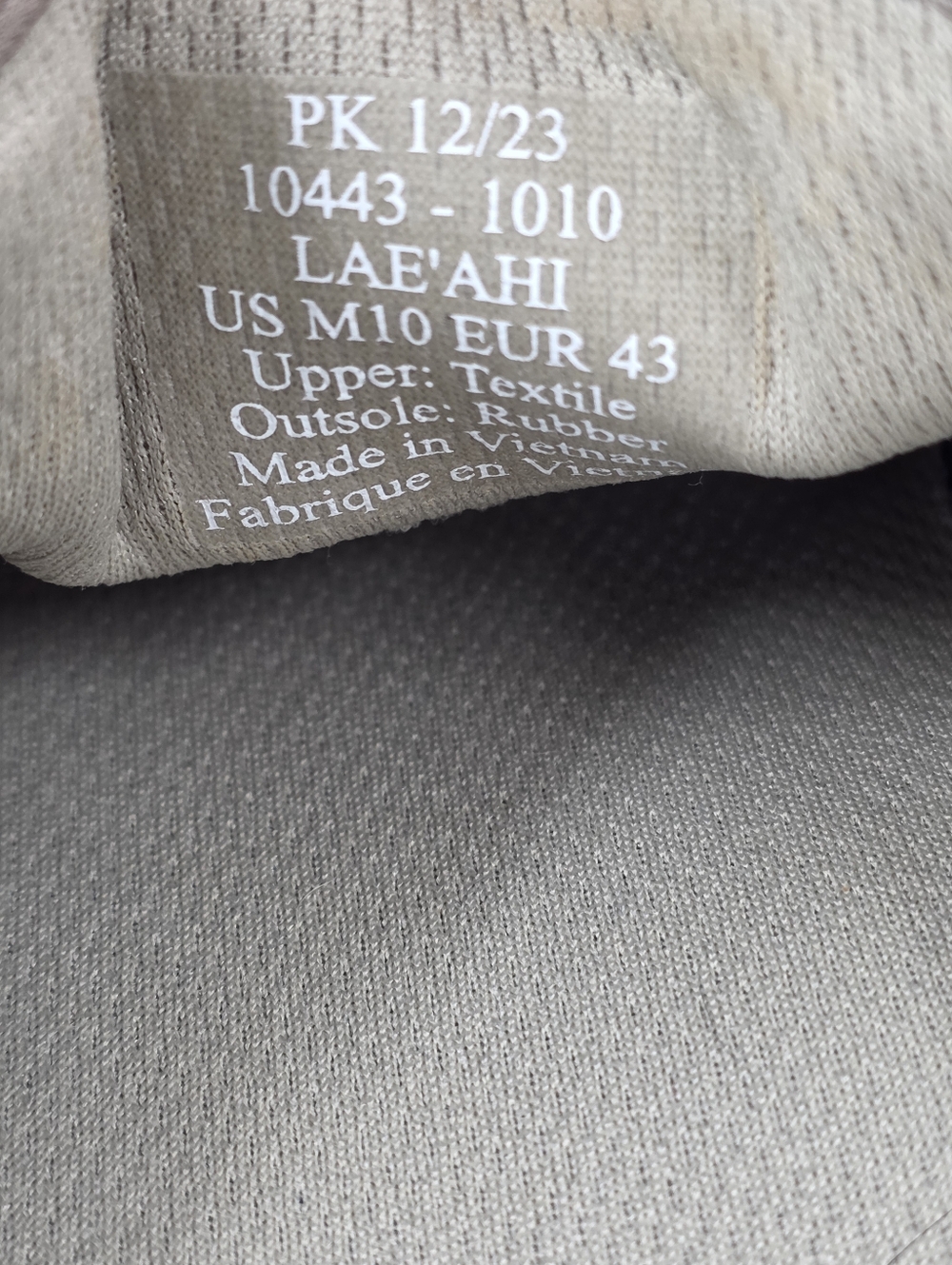 OluKai Lae‘ahi Slip-On Sneakers Mens Size 10 Clay Fabric Mesh Casual 10443-1010. - Picture 5 of 10